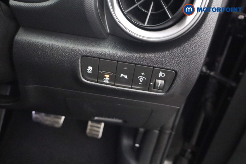 Hyundai Kona Premium Automatic Electric SUV - Stock Number (1649611) - 6th supplementary image