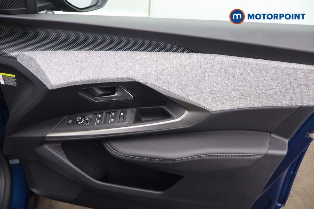 Peugeot 3008 GT Automatic Electric SUV - Stock Number (1649986) - 11th supplementary image