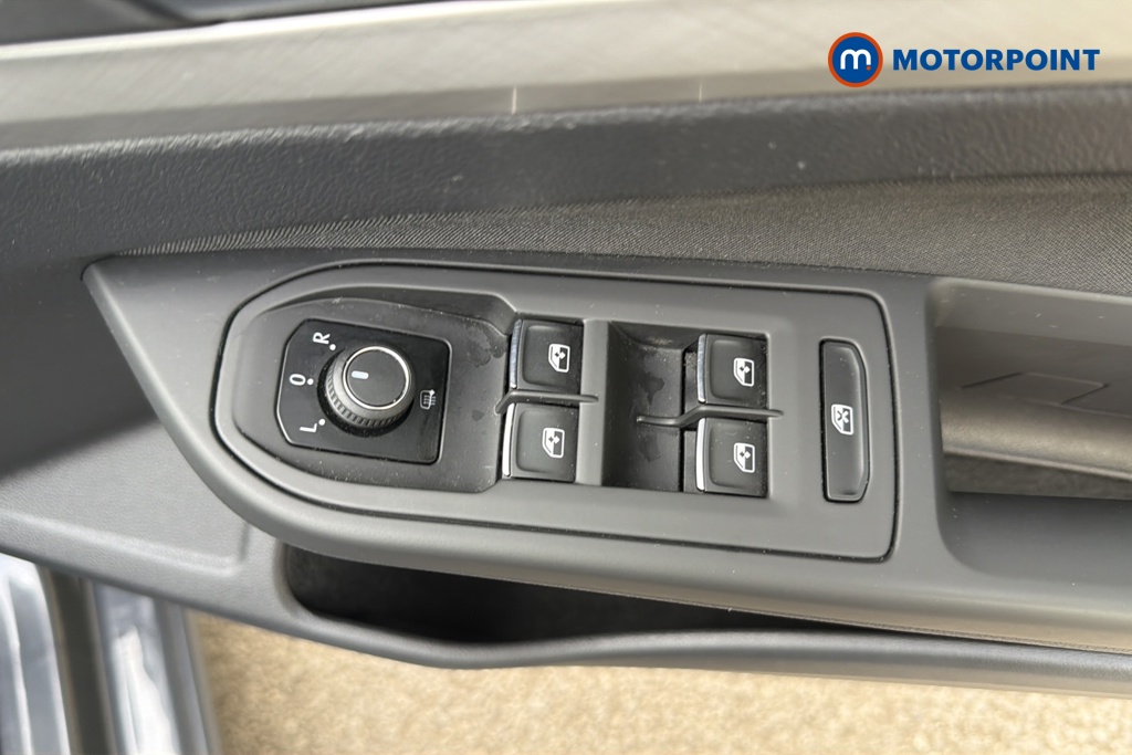 Volkswagen Golf Life Manual Petrol Hatchback - Stock Number (1650234) - 19th supplementary image