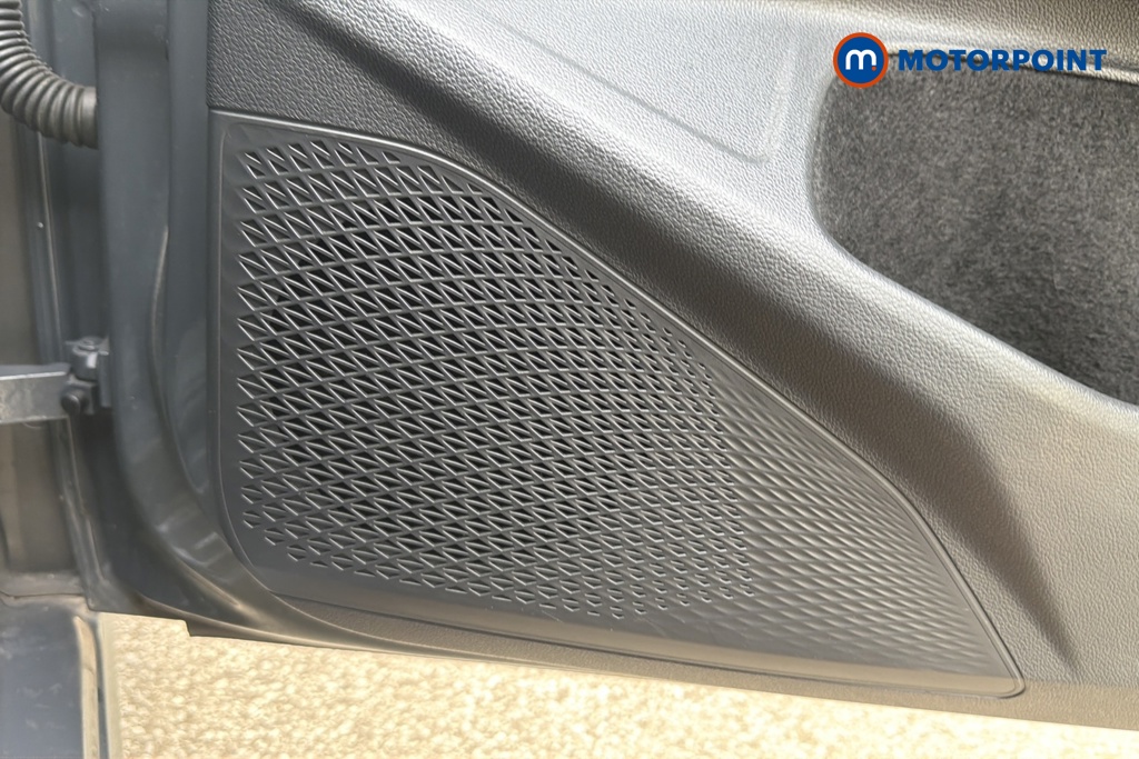 Volkswagen Golf Life Manual Petrol Hatchback - Stock Number (1650234) - 21st supplementary image