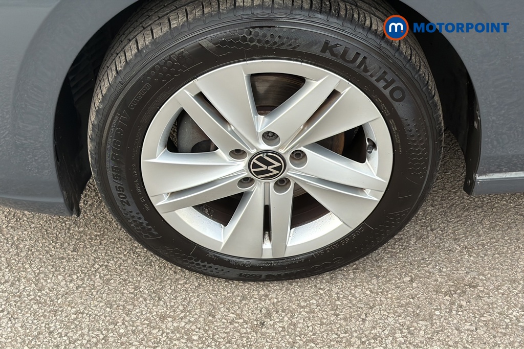 Volkswagen Golf Life Manual Petrol Hatchback - Stock Number (1650234) - 44th supplementary image