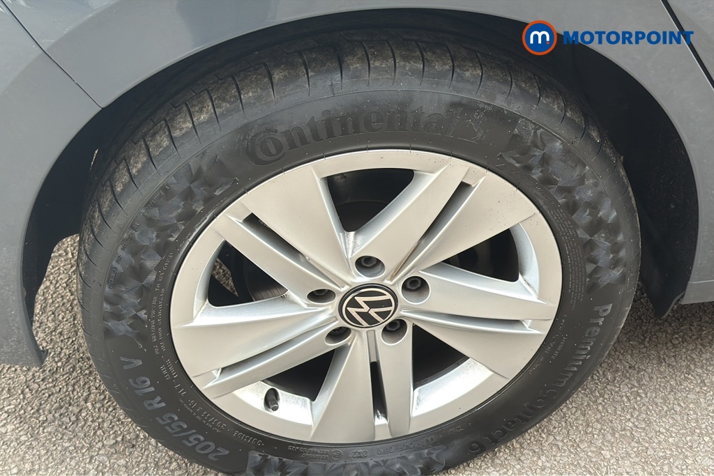 Volkswagen Golf Life Manual Petrol Hatchback - Stock Number (1650234) - 46th supplementary image