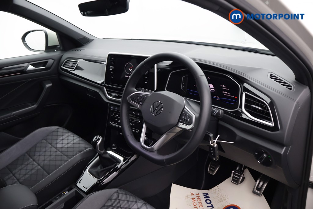 Volkswagen T-Roc R-Line Manual Petrol SUV - Stock Number (1650410) - 12th supplementary image