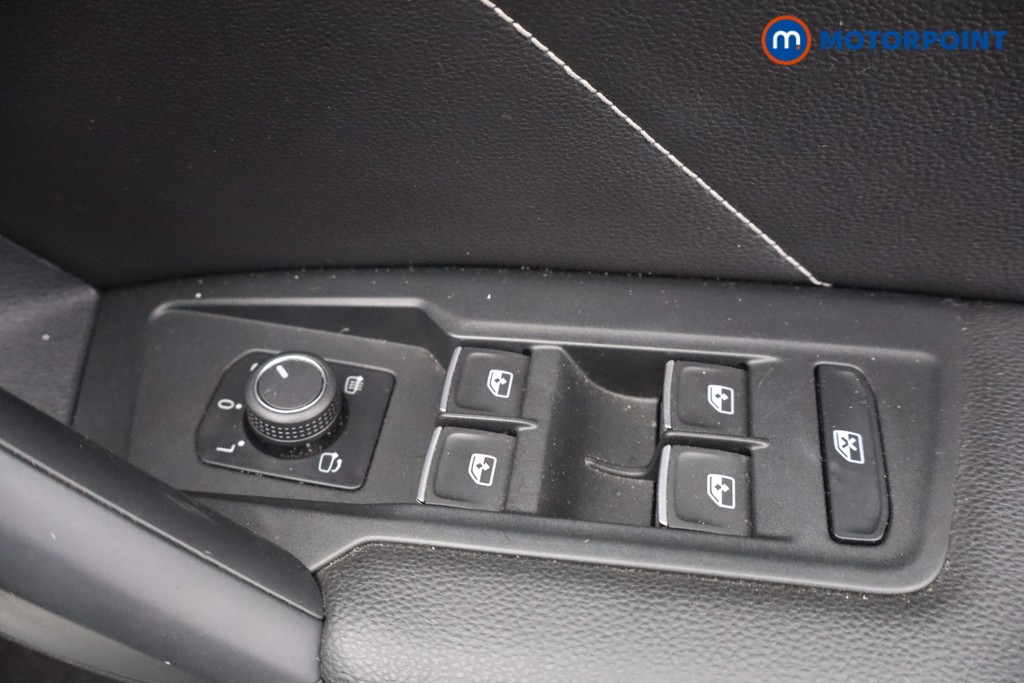 Volkswagen Tiguan R-Line Automatic Petrol SUV - Stock Number (1650413) - 11th supplementary image