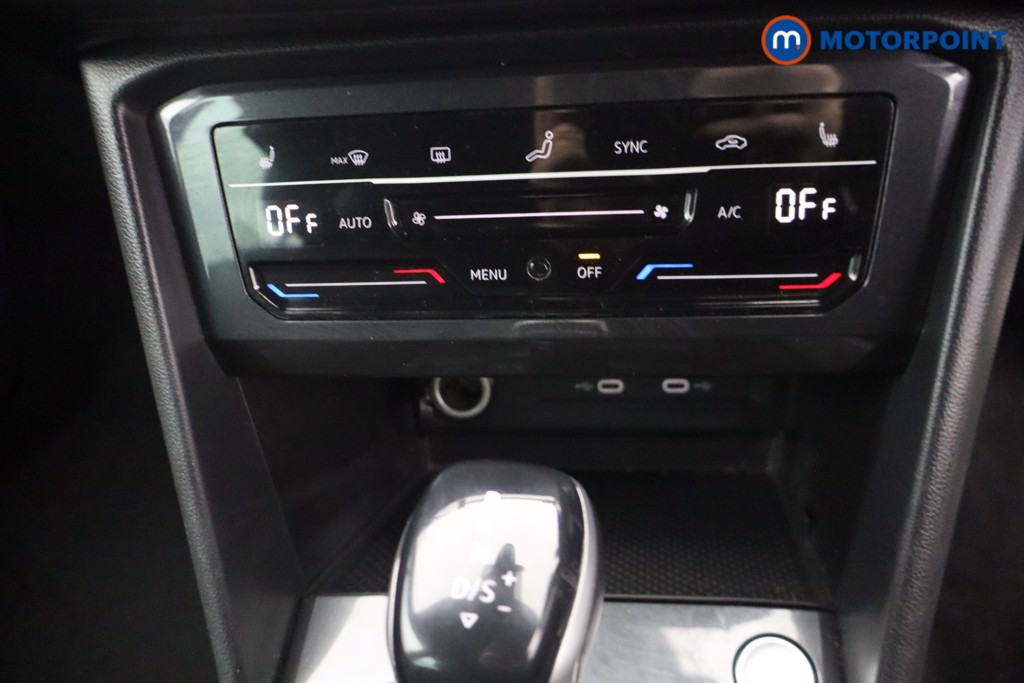 Volkswagen Tiguan R-Line Automatic Petrol SUV - Stock Number (1650413) - 18th supplementary image