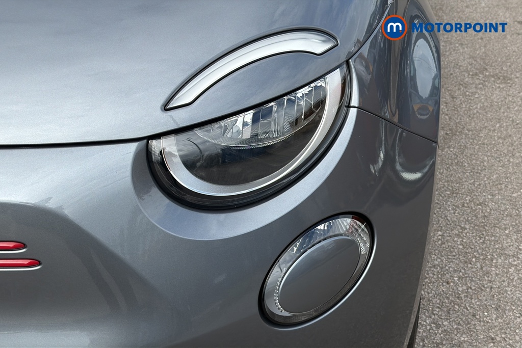 Fiat 500 RED Automatic Electric Hatchback - Stock Number (1650537) - 42nd supplementary image