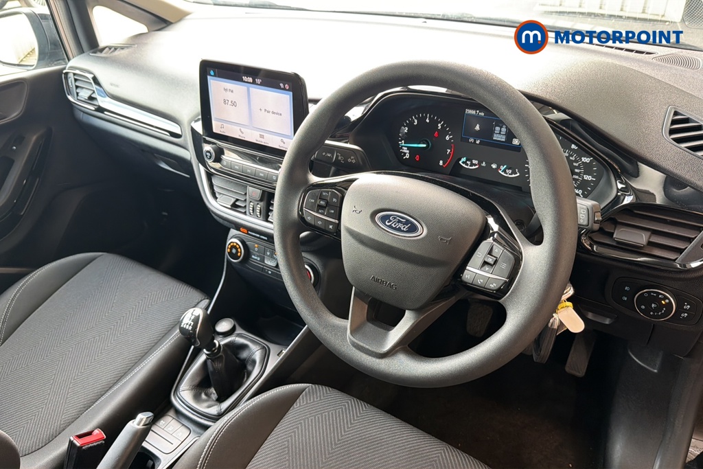 Ford Fiesta Trend Manual Petrol Hatchback - Stock Number (1650582) - 1st supplementary image