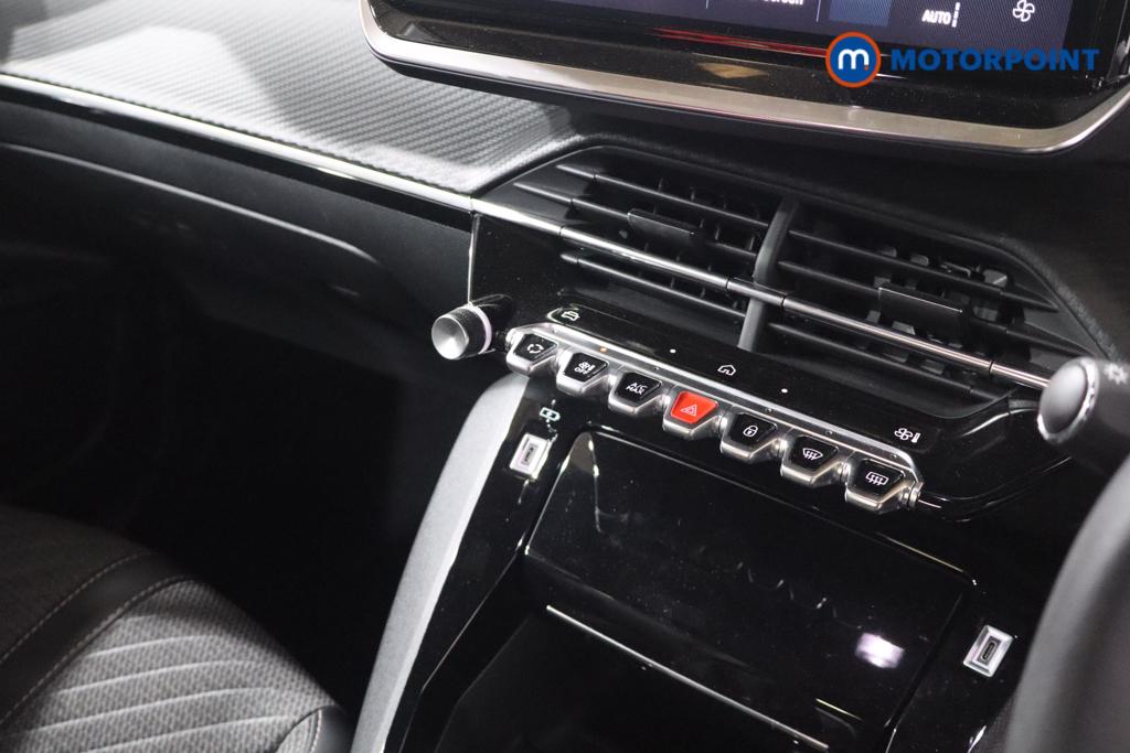 Peugeot 2008 Allure Manual Petrol SUV - Stock Number (1650719) - 7th supplementary image