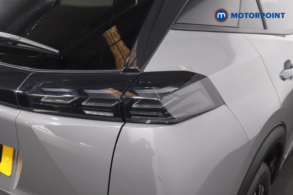 Peugeot 2008 Allure Manual Petrol SUV - Stock Number (1650719) - 17th supplementary image