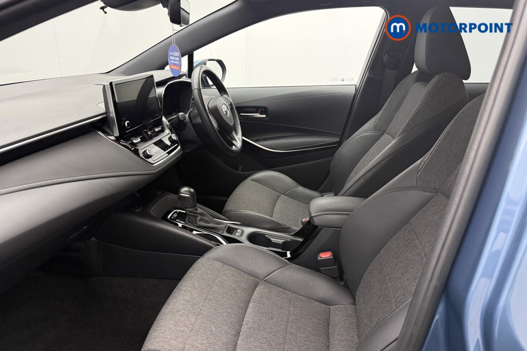 Toyota Corolla Design Automatic Petrol-Electric Hybrid Estate - Stock Number (1650766) - 5th supplementary image