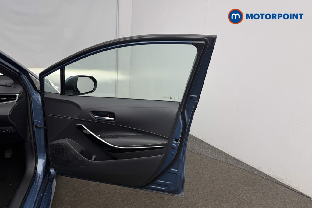 Toyota Corolla Design Automatic Petrol-Electric Hybrid Estate - Stock Number (1650766) - 20th supplementary image