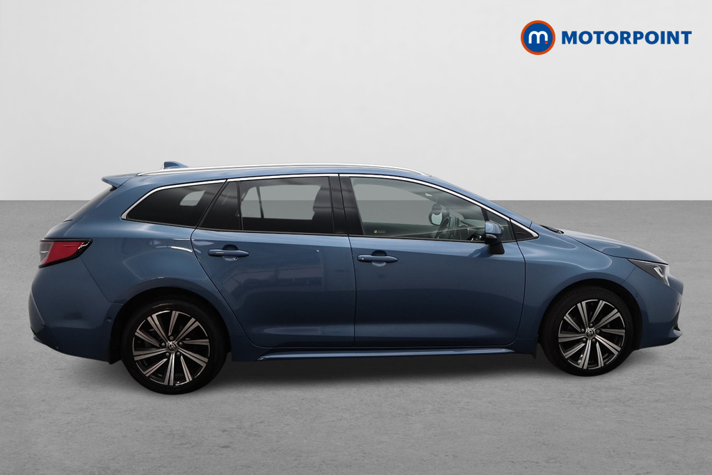 Toyota Corolla Design Automatic Petrol-Electric Hybrid Estate - Stock Number (1650766) - Drivers side