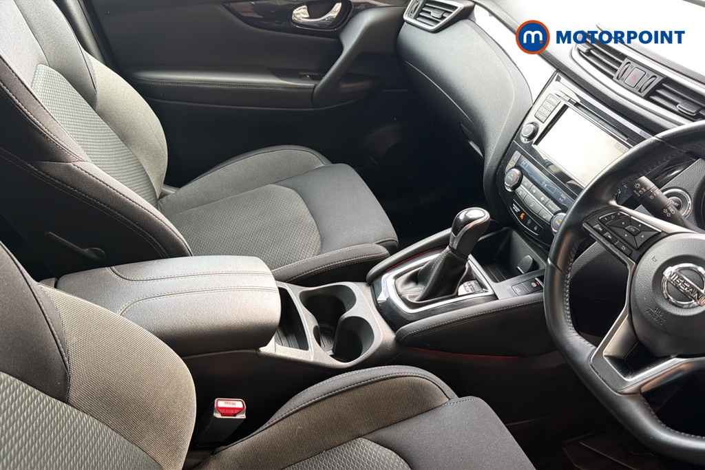 Nissan Qashqai N-Connecta Automatic Petrol SUV - Stock Number (1650850) - 15th supplementary image