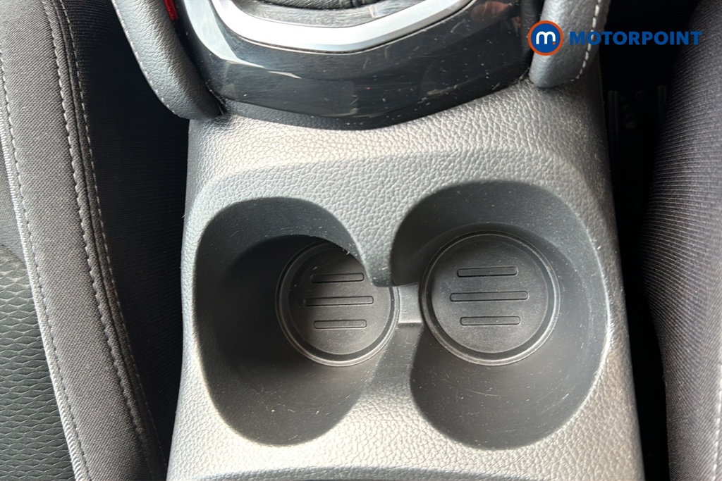 Nissan Qashqai N-Connecta Automatic Petrol SUV - Stock Number (1650850) - 16th supplementary image