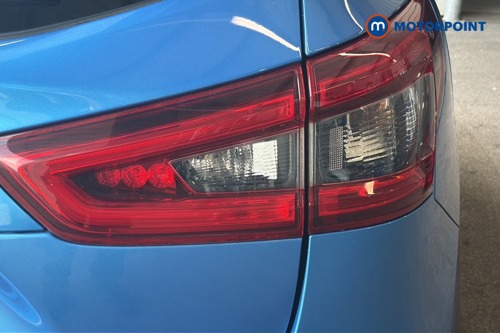 Nissan Qashqai N-Connecta Automatic Petrol SUV - Stock Number (1650850) - 36th supplementary image