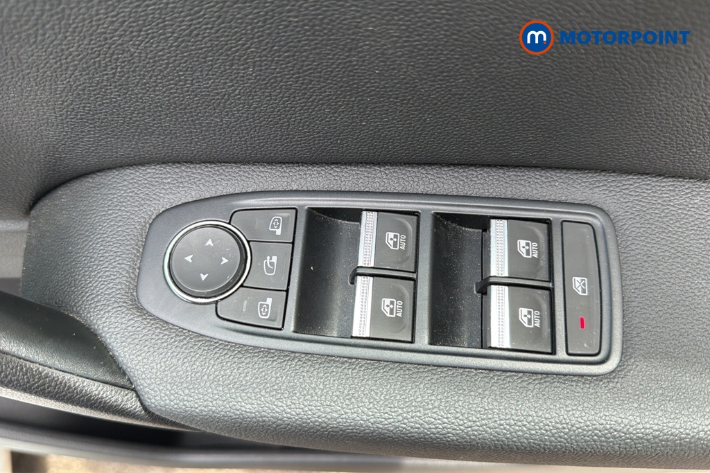 Renault Captur Techno Manual Petrol SUV - Stock Number (1650851) - 19th supplementary image