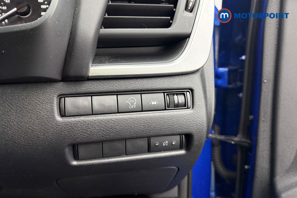 Nissan Qashqai Acenta Premium Manual Petrol SUV - Stock Number (1650897) - 40th supplementary image