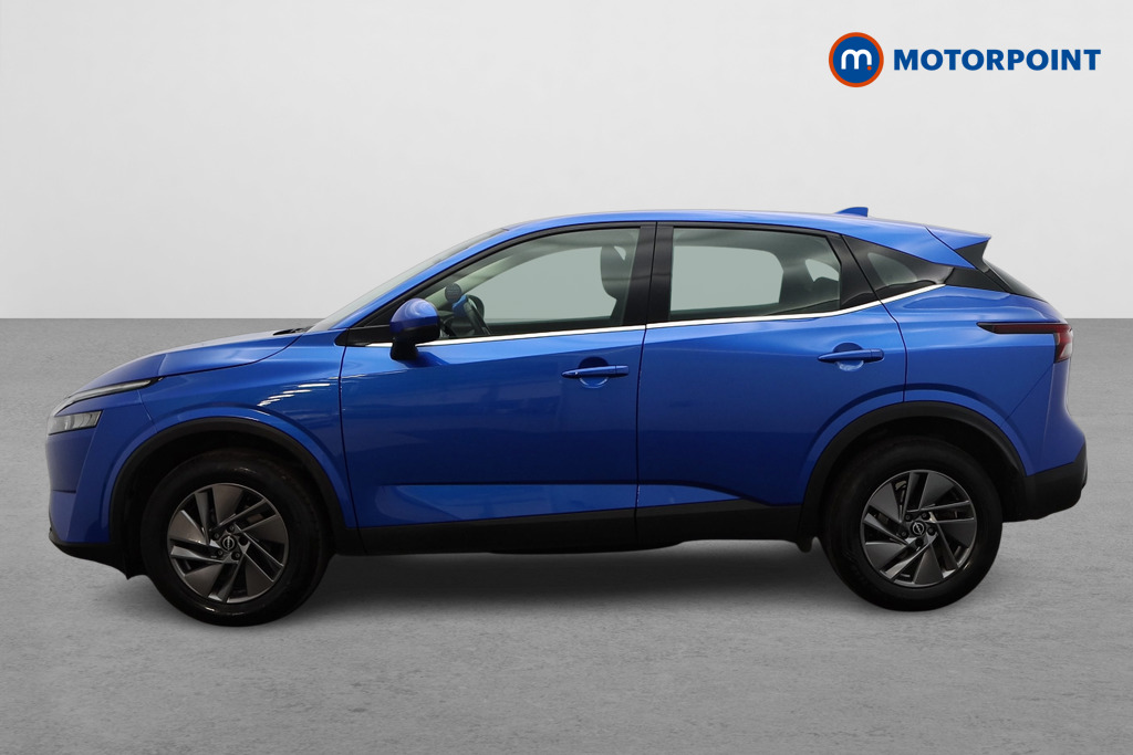 Nissan Qashqai Acenta Premium Manual Petrol SUV - Stock Number (1650897) - Passenger side