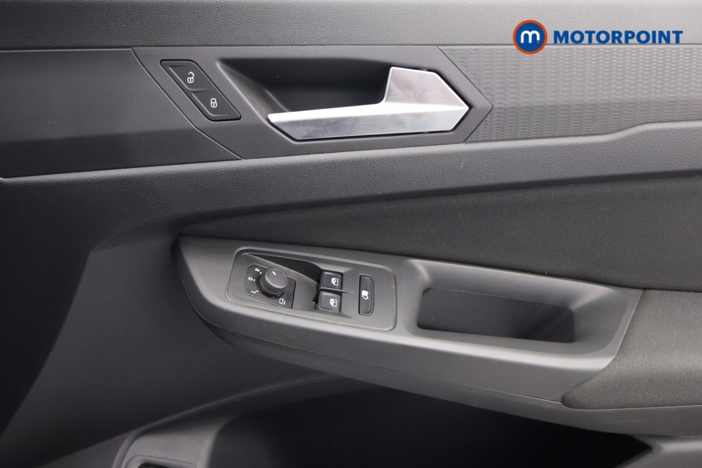 Ford Transit Connect Limited Automatic Petrol Plug-In Hybrid Panel Van - Stock Number (1650929) - 10th supplementary image