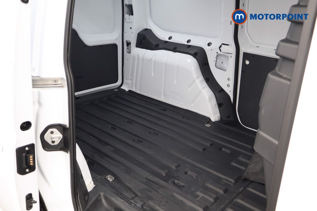 Ford Transit Connect Limited Automatic Petrol Plug-In Hybrid Panel Van - Stock Number (1650929) - 13th supplementary image