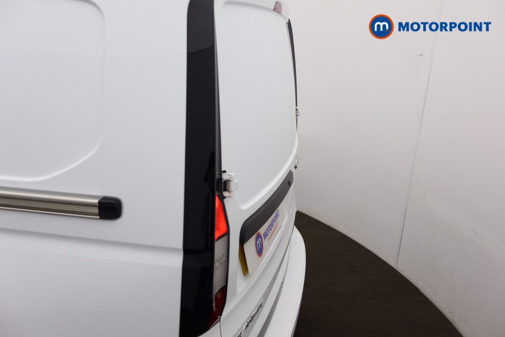 Ford Transit Connect Limited Automatic Petrol Plug-In Hybrid Panel Van - Stock Number (1650929) - 15th supplementary image