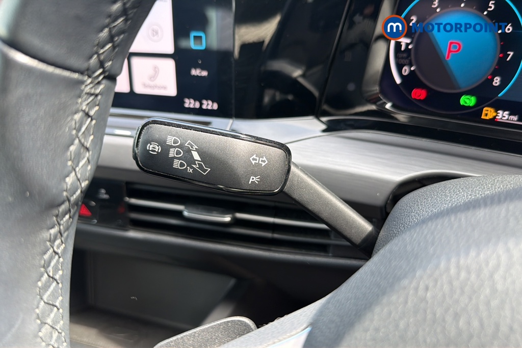 Volkswagen Golf Style Automatic Petrol Hatchback - Stock Number (1651264) - 5th supplementary image