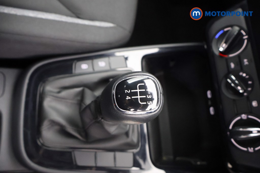 Skoda Fabia Se Comfort Manual Petrol Hatchback - Stock Number (1651296) - 8th supplementary image