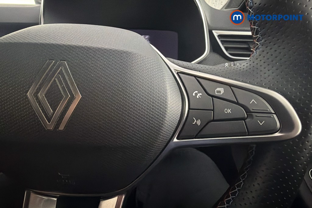 Renault Clio Esprit Alpine Manual Petrol Hatchback - Stock Number (1651536) - 4th supplementary image