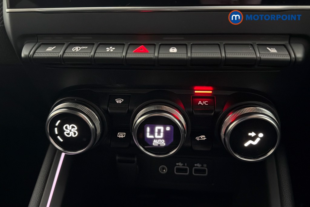 Renault Clio Esprit Alpine Manual Petrol Hatchback - Stock Number (1651536) - 12th supplementary image