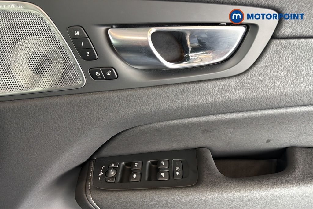 Volvo Xc60 Ultra Automatic Petrol Plug-In Hybrid SUV - Stock Number (1651550) - 19th supplementary image