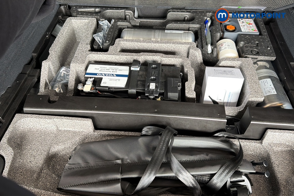 Volvo Xc60 Ultra Automatic Petrol Plug-In Hybrid SUV - Stock Number (1651550) - 33rd supplementary image