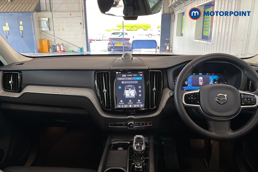 Volvo Xc60 Ultra Automatic Petrol Plug-In Hybrid SUV - Stock Number (1651550) - 1st supplementary image