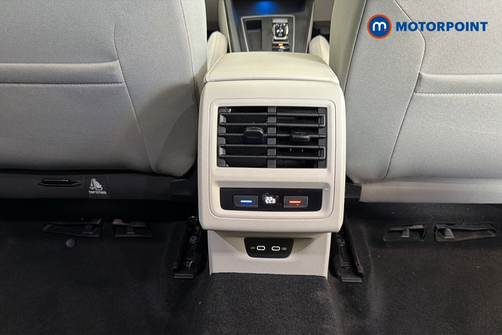 Volkswagen Golf Style Automatic Diesel Estate - Stock Number (1651655) - 28th supplementary image