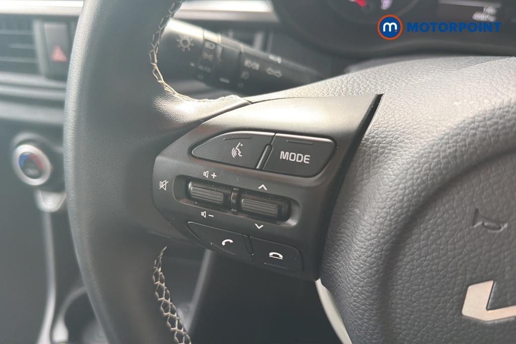 KIA Picanto 3 Automatic Petrol Hatchback - Stock Number (1651832) - 4th supplementary image