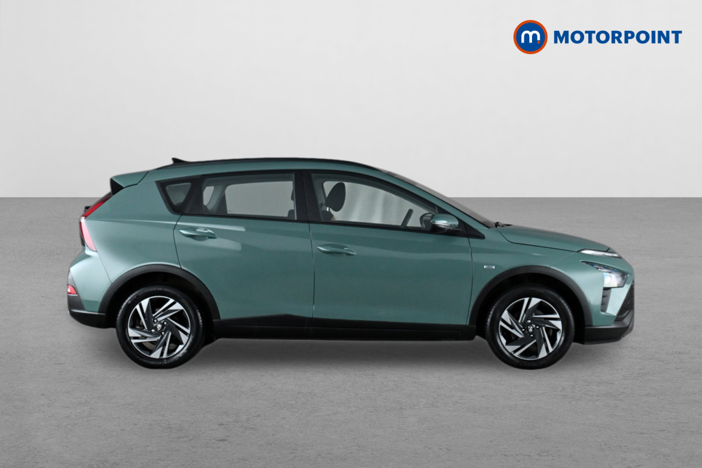 Hyundai Bayon Se Connect Automatic Petrol SUV - Stock Number (1651957) - Drivers side