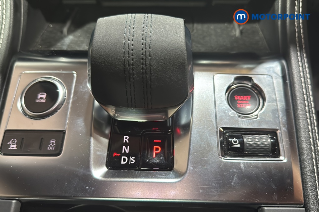 Jaguar F-Pace R-Dynamic Hse Black Automatic Diesel SUV - Stock Number (1652189) - 15th supplementary image