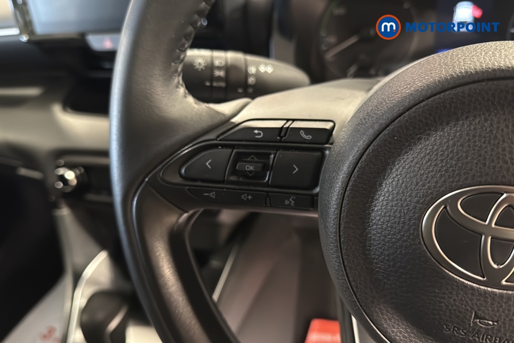 Toyota Yaris Icon Automatic Petrol-Electric Hybrid Hatchback - Stock Number (1652264) - 4th supplementary image