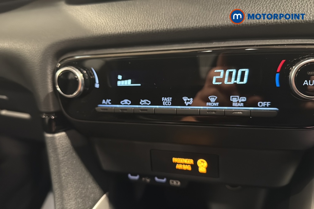 Toyota Yaris Icon Automatic Petrol-Electric Hybrid Hatchback - Stock Number (1652264) - 12th supplementary image