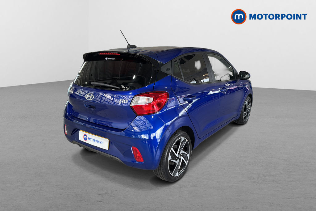 Hyundai I10 Premium Manual Petrol Hatchback - Stock Number (1652376) - Passenger side rear corner