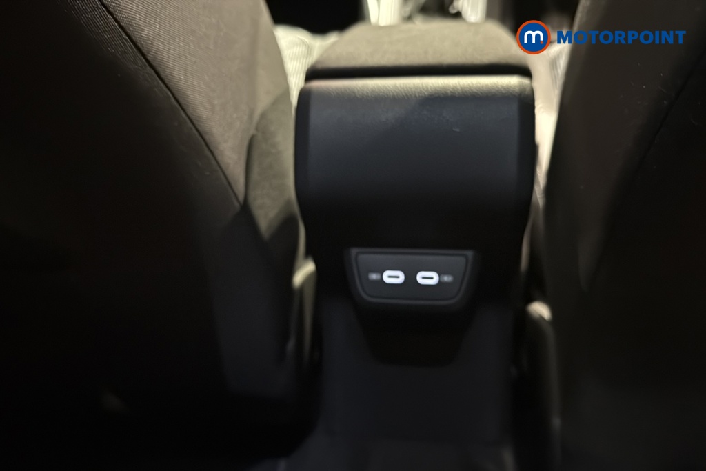 Volkswagen Polo R-Line Manual Petrol Hatchback - Stock Number (1652515) - 28th supplementary image