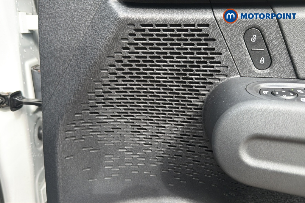 Mini Countryman C Classic Automatic Petrol SUV - Stock Number (1652704) - 21st supplementary image