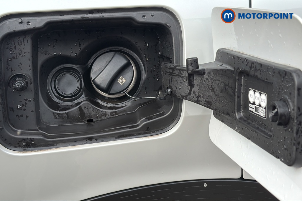 Mini Countryman C Classic Automatic Petrol SUV - Stock Number (1652704) - 41st supplementary image
