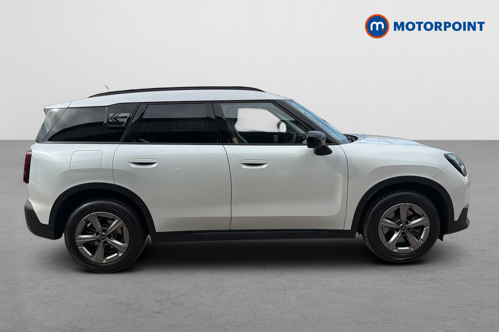 Mini Countryman C Classic Automatic Petrol SUV - Stock Number (1652704) - Passenger side