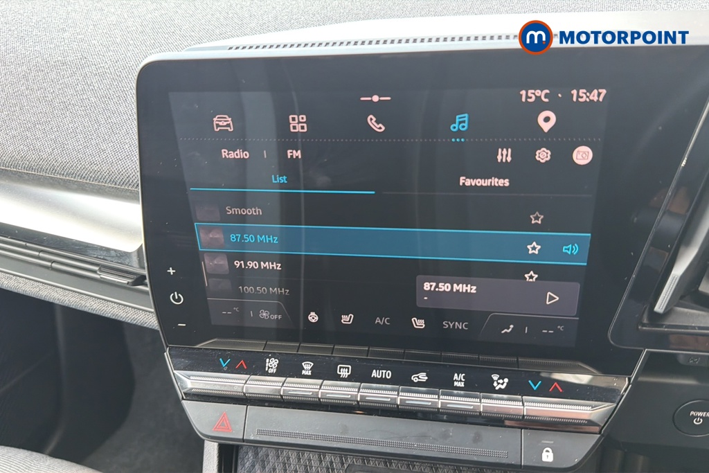 Renault Megane E-Tech Techno-Plus Automatic Electric Hatchback - Stock Number (1652711) - 8th supplementary image