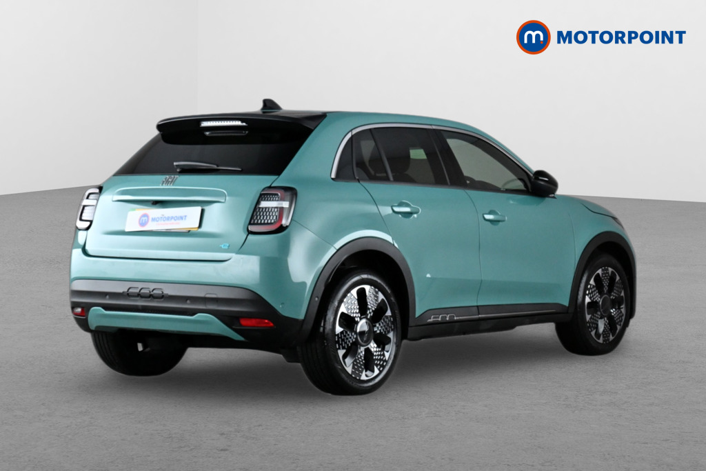 Fiat 600 La Prima Automatic Electric SUV - Stock Number (1630328) - Drivers side rear corner