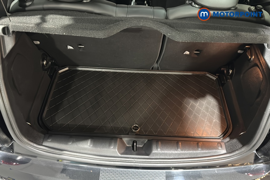 Mini Hatchback John Cooper Works 1 To 6 Edition Manual Petrol Hatchback - Stock Number (1631048) - 30th supplementary image