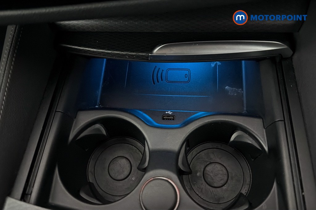 BMW 5 Series M Sport Automatic Petrol Plug-In Hybrid Saloon - Stock Number (1634393) - 16th supplementary image