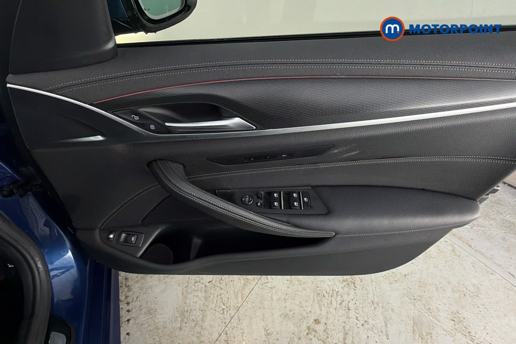 BMW 5 Series M Sport Automatic Petrol Plug-In Hybrid Saloon - Stock Number (1634393) - 19th supplementary image