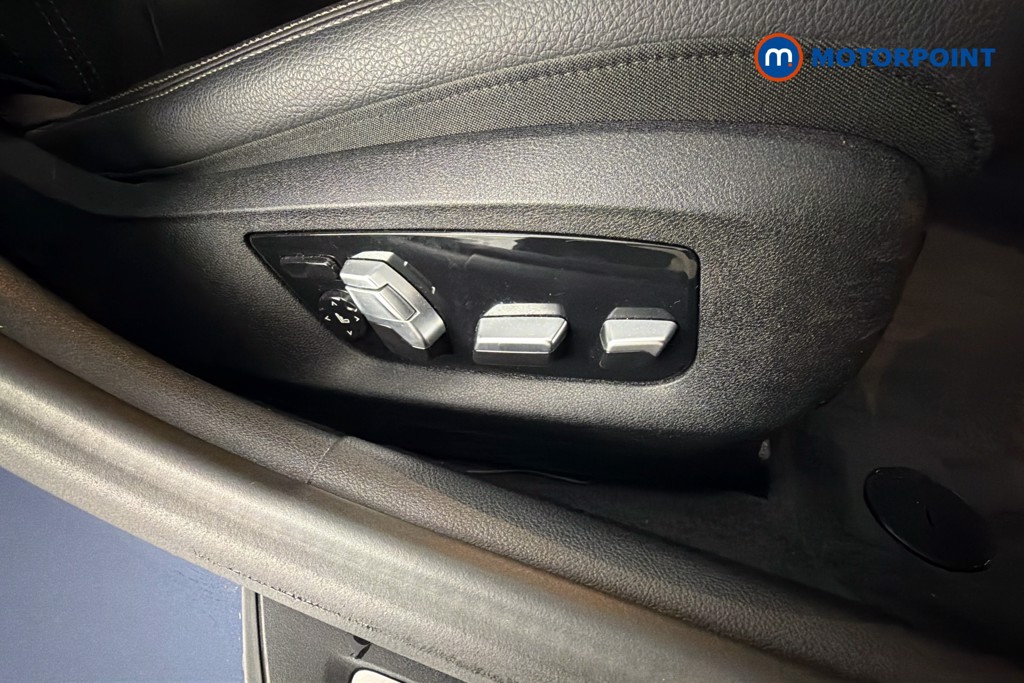 BMW 5 Series M Sport Automatic Petrol Plug-In Hybrid Saloon - Stock Number (1634393) - 25th supplementary image