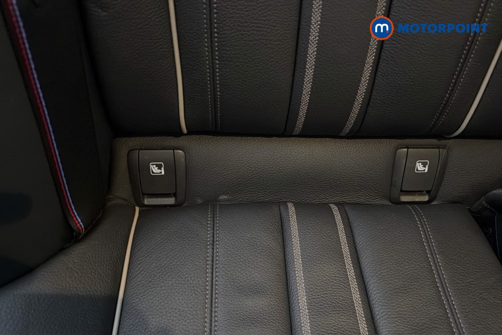 BMW 5 Series M Sport Automatic Petrol Plug-In Hybrid Saloon - Stock Number (1634393) - 29th supplementary image